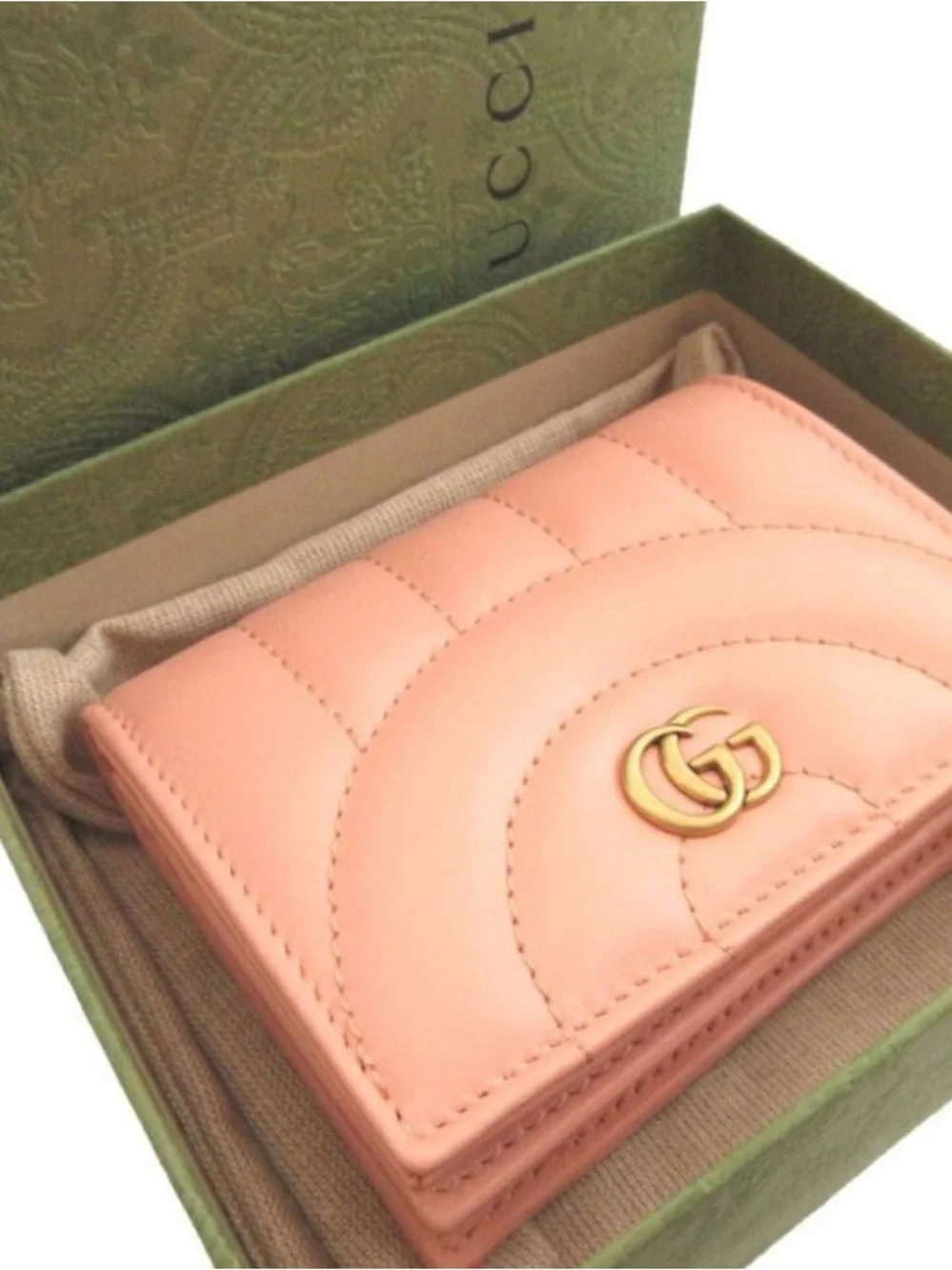 GUCCI Coral Quilted Leather GG Compact BIFOLD Wallet PINK - Picture 9 of 11